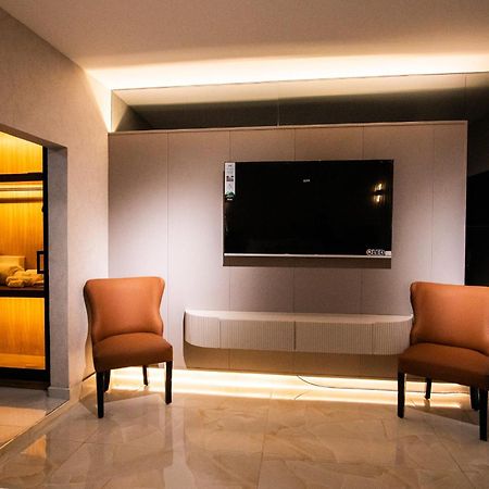 Lovera Hotel Santiago De Los Caballeros Kültér fotó