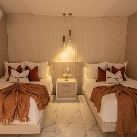 Lovera Hotel Santiago De Los Caballeros Kültér fotó